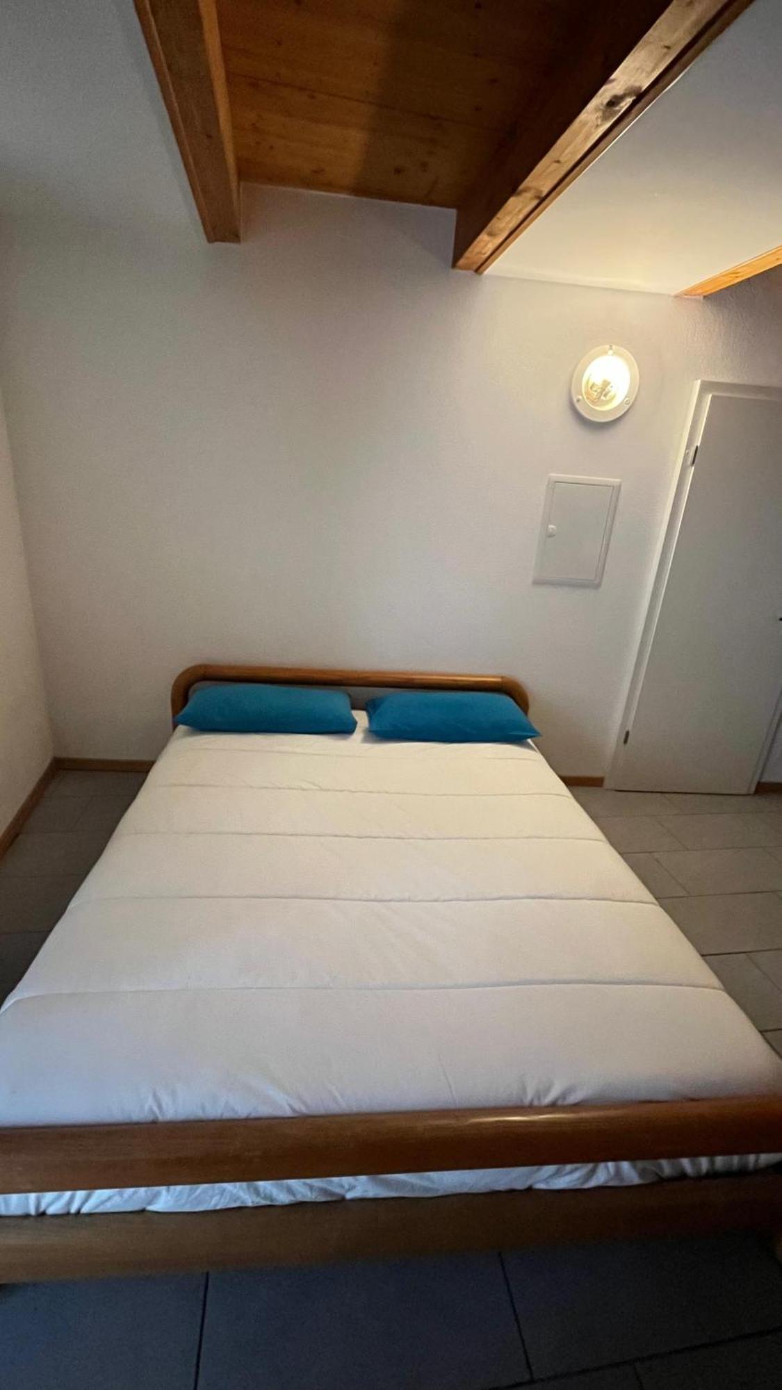Quiet Flat In Nature In ลูกาโน ภายนอก รูปภาพ
